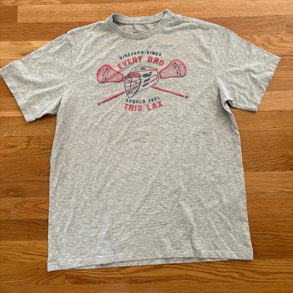 VINEYARD VINES Tee-Shirt Graphic Print “Every BRO Should Feel This LAX" Lacross